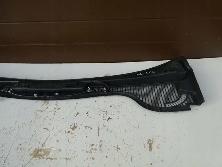 фото №6, Skoda octavia ii панель под лобовым стеклом 1z1819415f