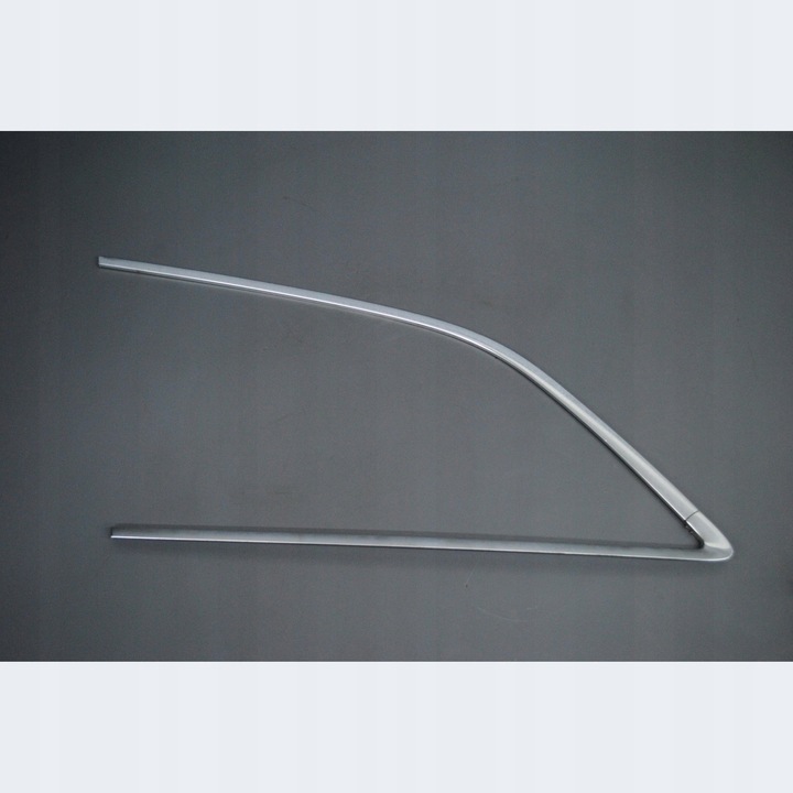 фото №1, Рамка хром левый зад audi q7 4l