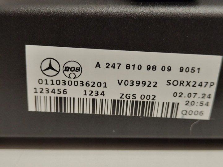 фото №9, Mercedes glb x247 ролета багажника новая оригинал 2019-