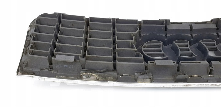 фото №12, Audi a4 b6 s4 s-line sline решётка радиатора решётка радиатора решётка тюнинг оригинал!