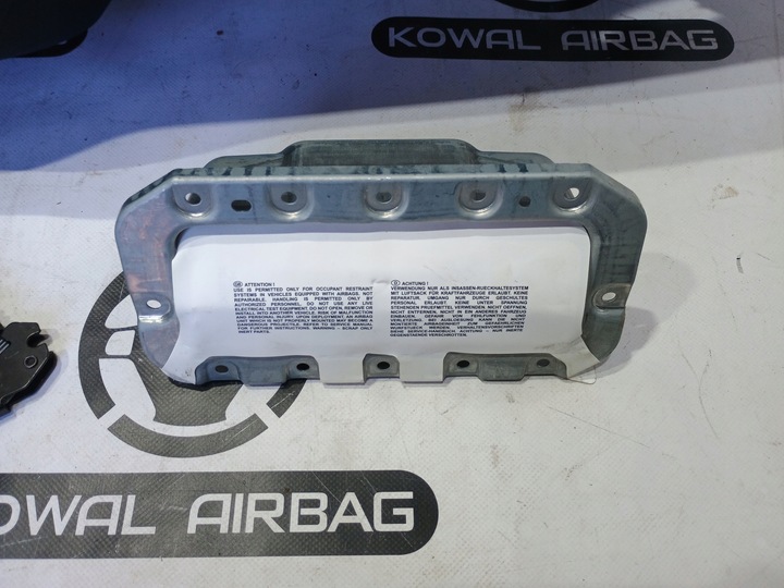 фото №13, Bmw 1 f20 f21 рестайлинг szyta панель консоль подушка безопасности подушки натяжители комплект