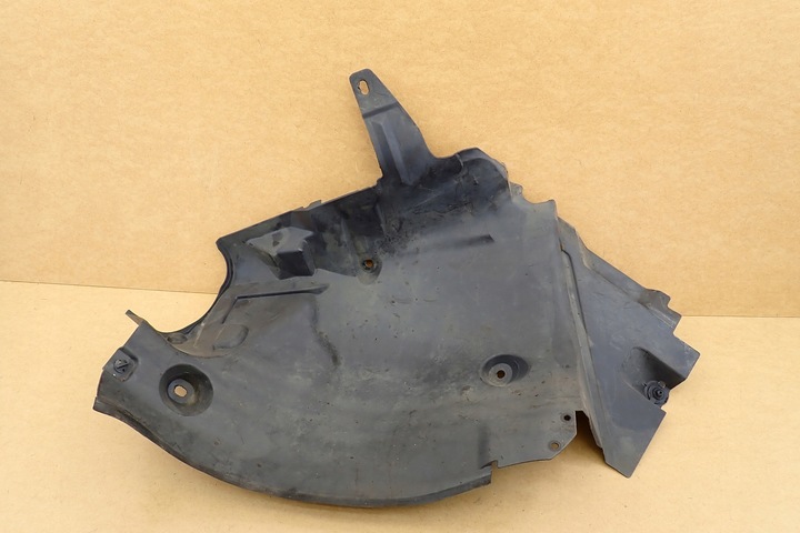 фото №9, Mercedes c w204 2007- подкрылок правые правые перед передние a2046981230 оригинальный номер