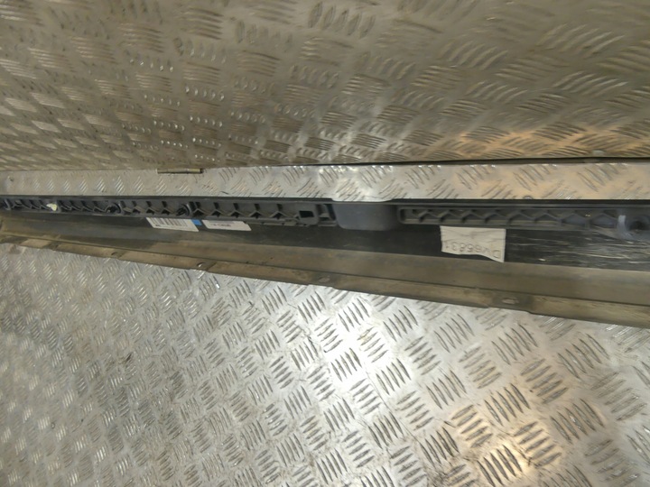 фото №10, Bmw i20 ix планка пороговая правая schwarz 8737832