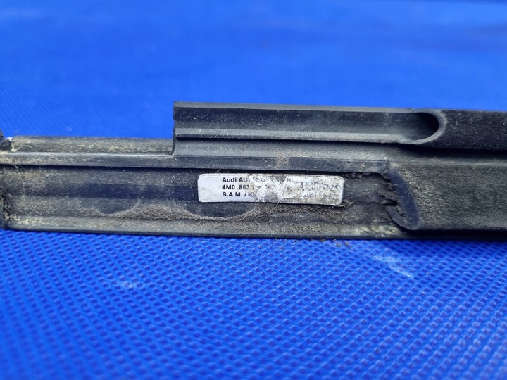 фото №8, Audi q7 / sq7 планка накладка передній правої скла оригінал 4m0853284