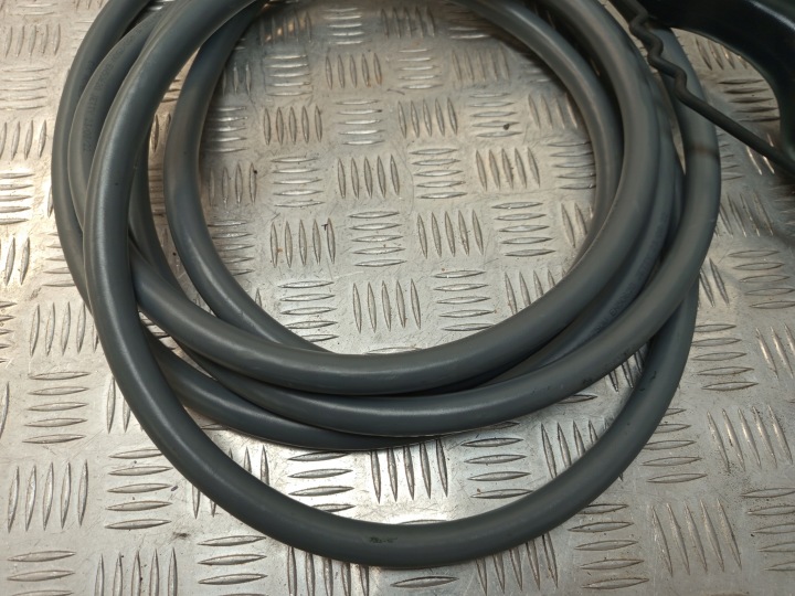 фото №9, Bmw g20 g21 g60 g61 x1 u11 x2 u10 i4 g26 кабель трубка  зарядки 7827900