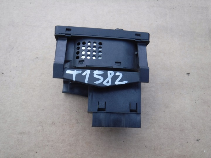 фото №3, Перемикач світла ford kuga mk1 7m5t13a024ga