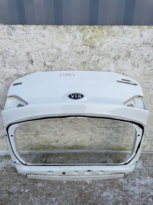 фото №1, Kia stonic 2018- кришка багажника зад задня