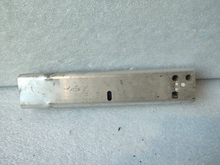 фото №3, Mercedes 213 a213 a2136200400 pas зона кронштейн