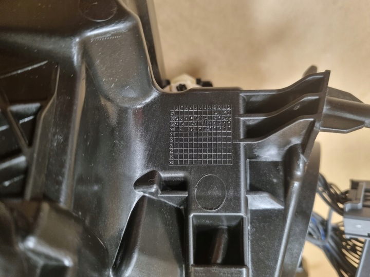 фото №16, Volvo s60 iii v60 ii лампа левая передняя левый перед полный led