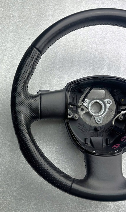 фото №7, Руль audi a3 8p q5 8r a5 cabrio sportback trzyramienna кожа лепестки