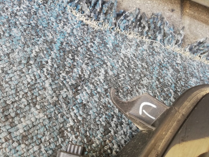 фото №2, Решётка решётка радиатора эмблема renault zoe i 12-19