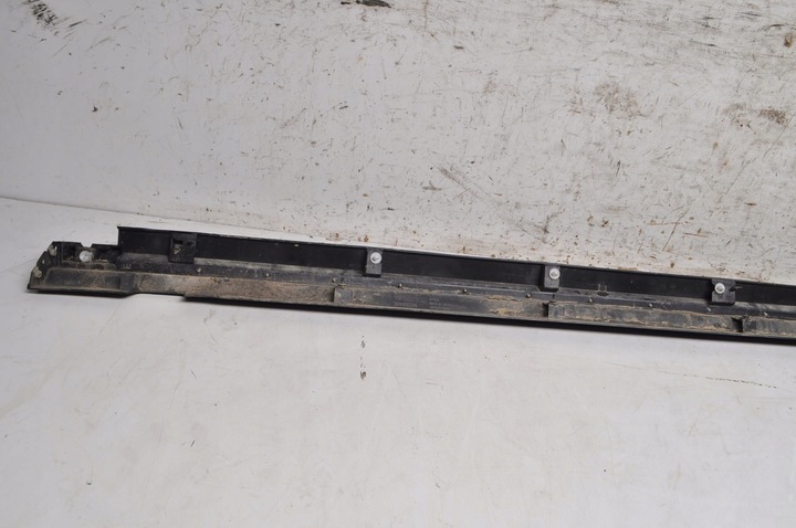 фото №7, Volvo xc40 2018- планка накладка порогова права 31448224