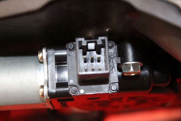 фото №8, Підйомник вікна лівий перед eu d6515997xb mazda 2 ii de 07-10