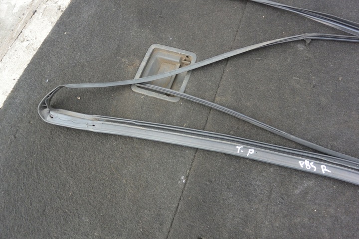 фото №11, Прокладка порога правая левая tesla модель s 12-16