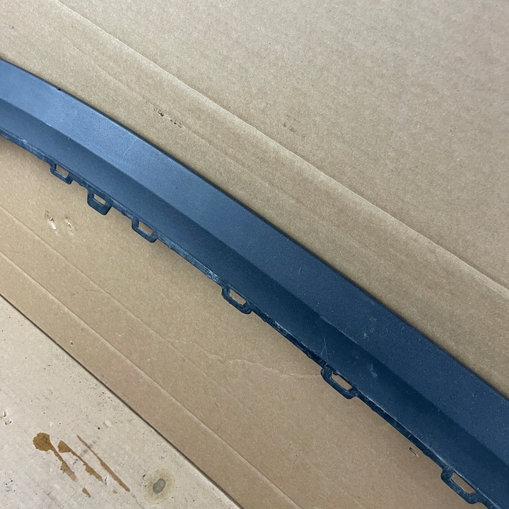 фото №13, Накладка спойлер dół спойлер бампера перед передня skoda enyaq iv 20-23 5la