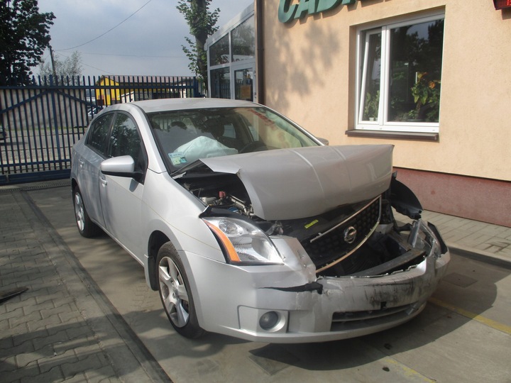 фото №4, Nissan sentra b16 лампа сплава дополнительный