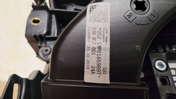 фото №11, Audi q3 f3 2 ii 83b капот торпедо раздаточная 83b857001