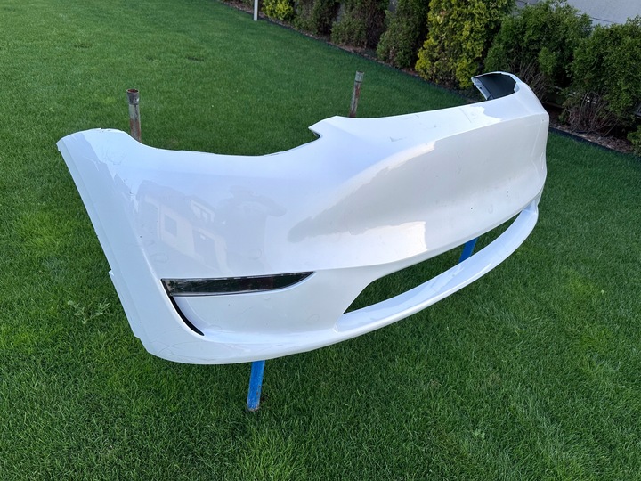 фото №4, Tesla модель y 2020- бампер перед bez pdc оригінал