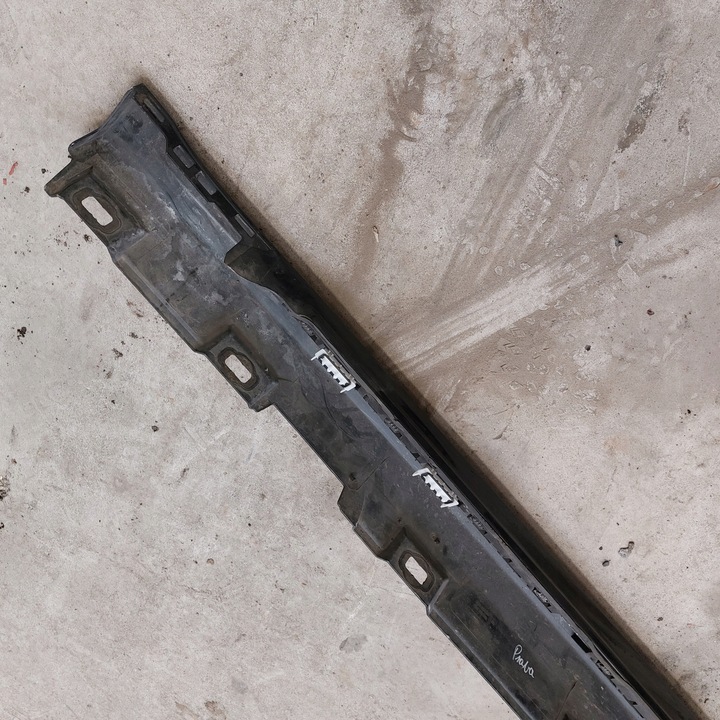 фото №14, Audi a5 планка накладка порогова права 8w6853860 8w7853860