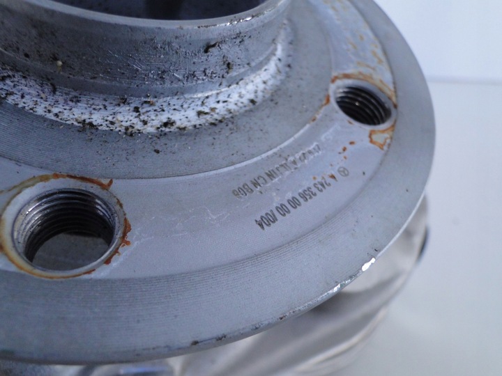 фото №7, Mercedes eqb 243 x243 w243 поворотна опора ступиця задня права