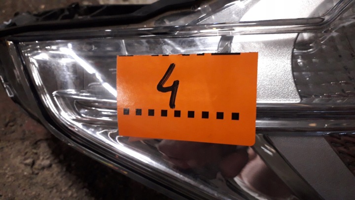 фото №11, Peugeot 208 1 i 12- фара права перед 9802221280