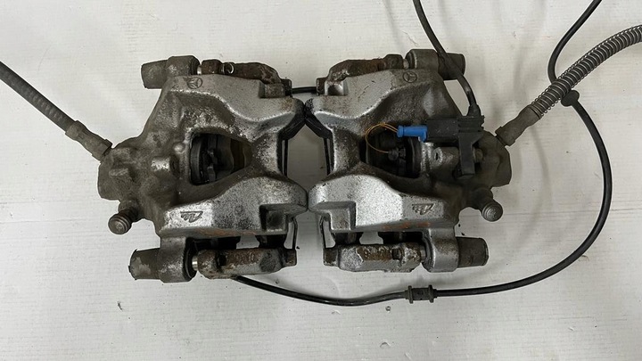 фото №1, Mercedes c w204 рестайлинг 2.2 cdi зажимы зад