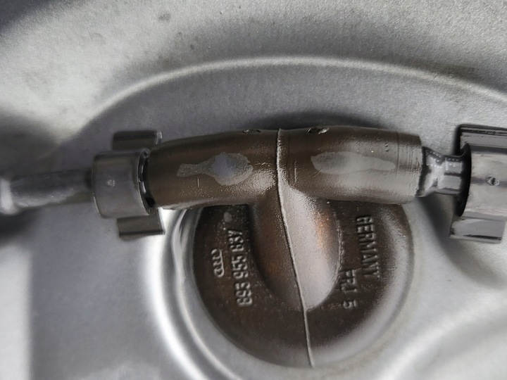 фото №11, Капот кришка двигуна решітка решітка радіатора засув омивачі audi a4 b5 8d0 срібна