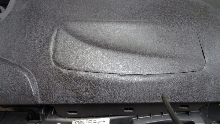 фото №8, Панель капот opel corsa e 39061297 номер m136