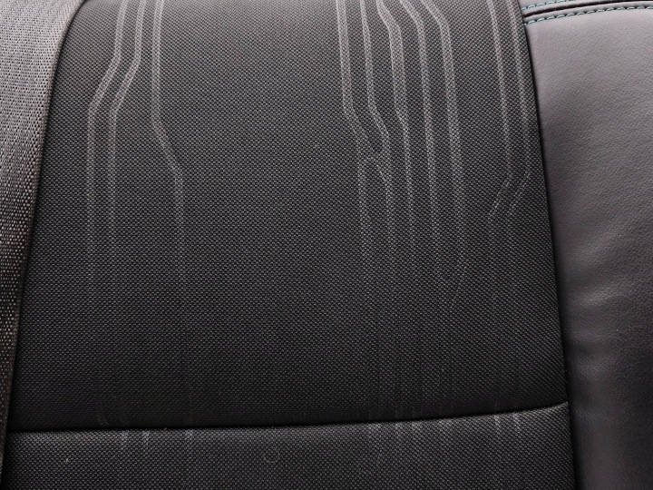 фото №11, Chevrolet trax 2013 задние сиденье