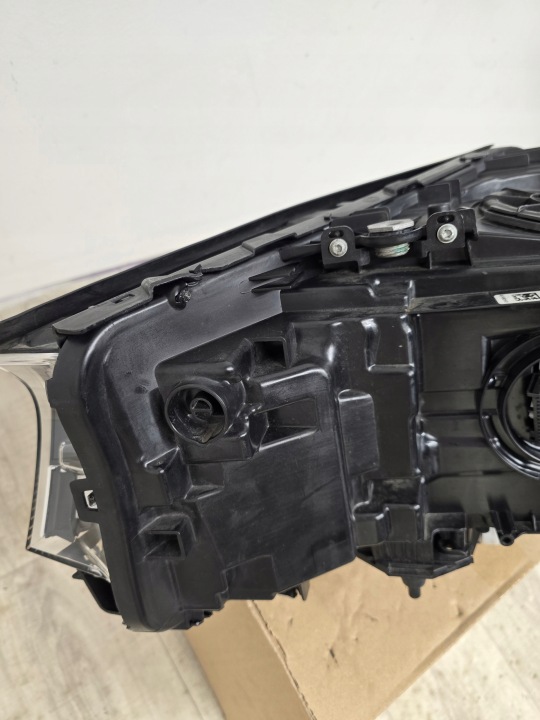 фото №13, Фара передня права bmw 5 g30 g31. bmw адаптивний led 7439210-01