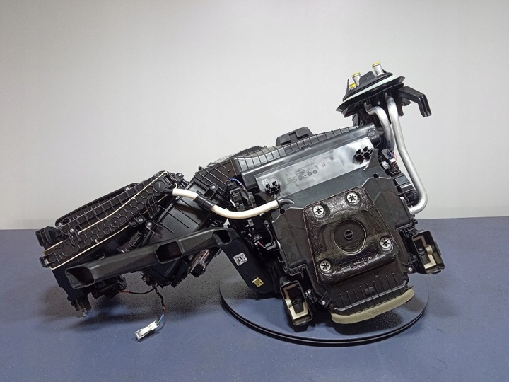 фото №5, Bmw i4 g26 отопитель испаритель корпус воздуходувка комплект eu 6993760