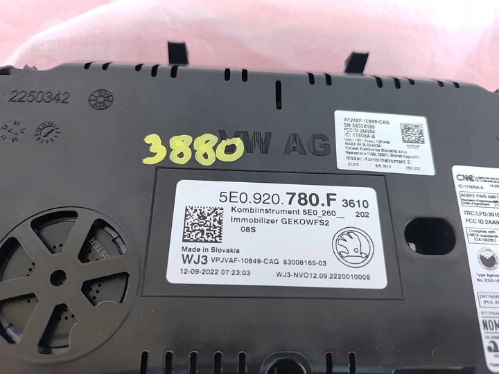 фото №6, Skoda octavia iii 5e бензин спідометр  прилади нове оригінальні 3880