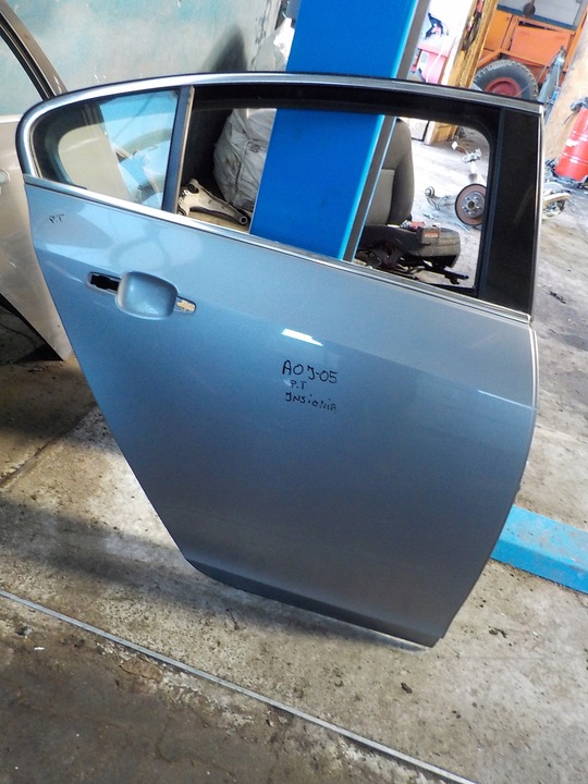 фото №1, Дверь правые задние insignia 09r. do покраска!!!