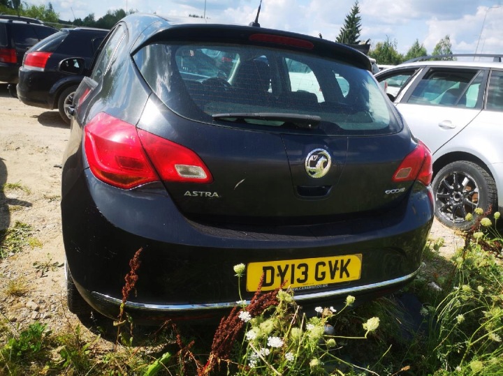 фото №9, Opel astra реле 2013 1.7l 13361778