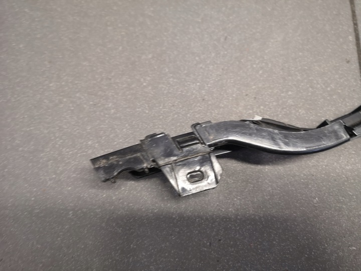 фото №8, Ползун крепление бампера левый перед dodge journey fiat freemont 05178411ad