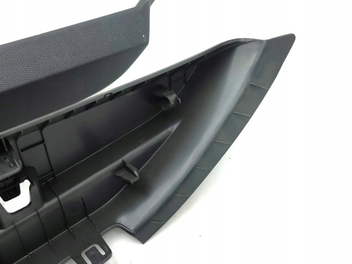 фото №16, Citroen c4 iii e-c4 2021 крепление ролеты багажника 98343856