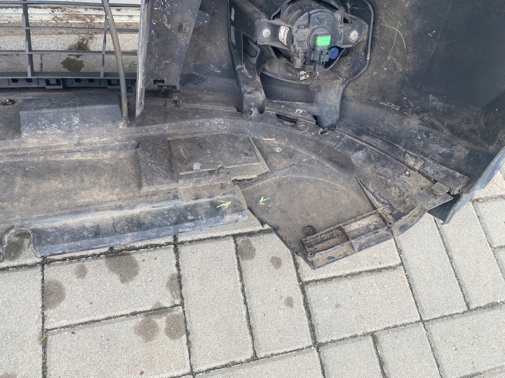 фото №13, Бампер перед переднє renault clio iii рестайлінг омивачі eu