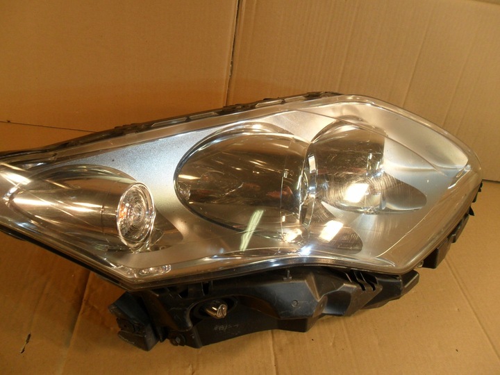 фото №16, Лампа правий перед eu 89901835 renault laguna iii 3 260100032r