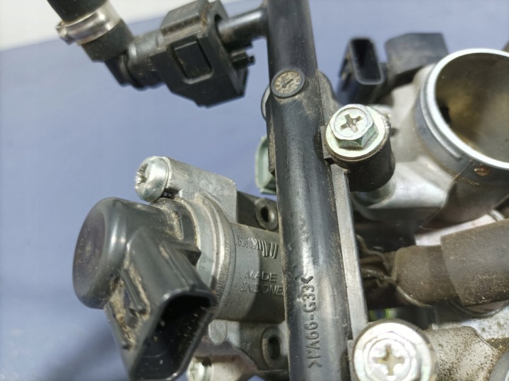 фото №10, Yamaha yzf r3 15-18 дросельна заслінка форсунка
