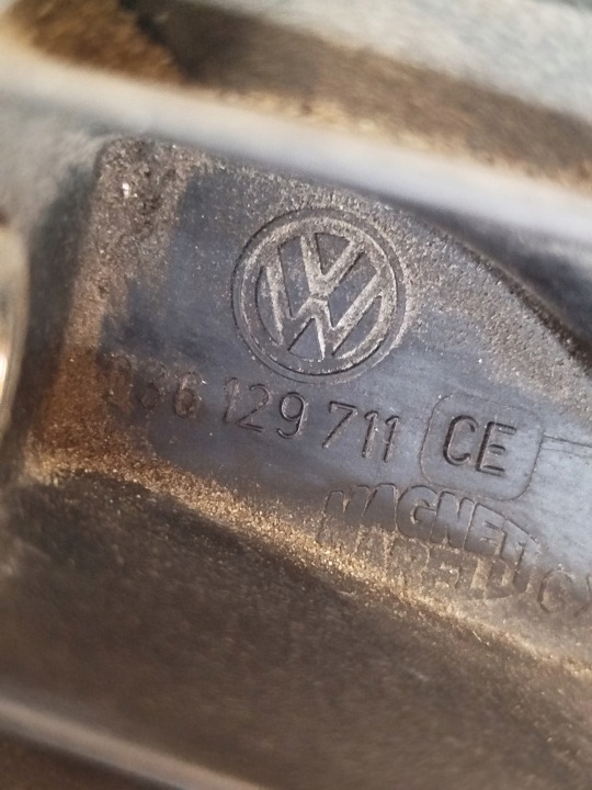 фото №7, Колектор впускний  vw golf 4 bora leon 1.4 16v axp 036129711ce