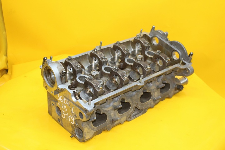 фото №1, Головка левая audi s6 c4 a4 a6 a8 4.2 b 077103373d