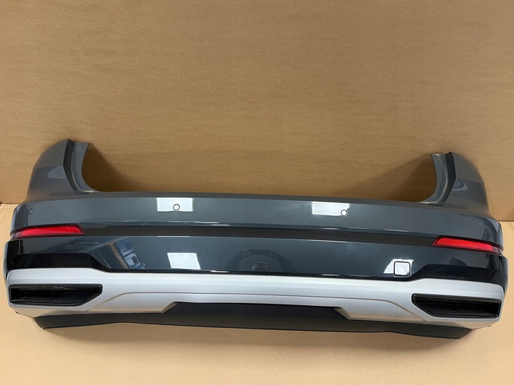 фото №1, Audi q3 83a бампер зад 4xpdc lx7m