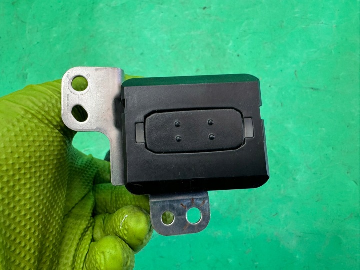 фото №10, Ключ pilot замок зажигания 626399-000 toyota prius 2 ii xw20 03-09 rav4 camry