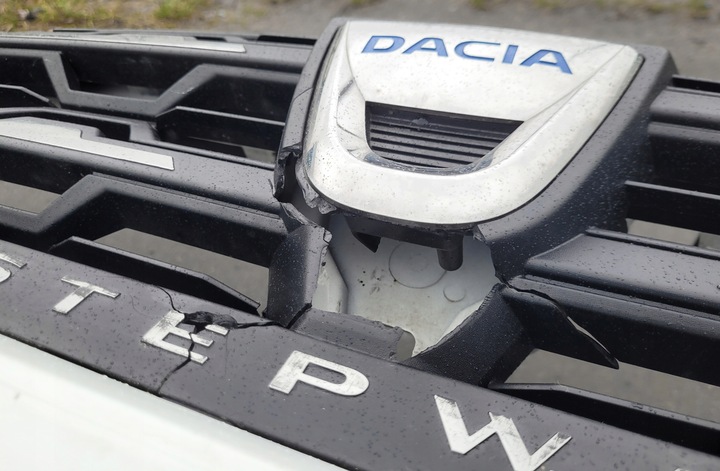 фото №13, Бампер dacia sandero 3 передній рестайлінг звичайний / stepway // jogger 2020-22