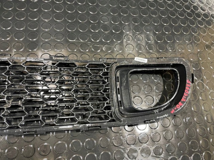 фото №9, Mini clubman r55 cooper r56 r57 s рестайлінг 10-14 r58 r59 решітка бампера перед