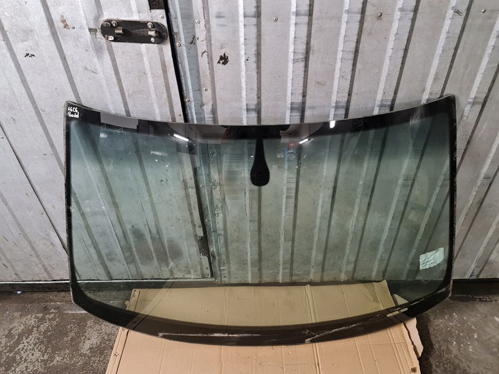 фото №1, Скло перед audi a6 c6 датчик lubelskie