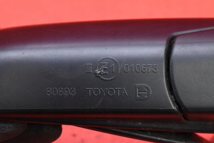 фото №12, Зеркало правое чёрные eu 87910-0d030 toyota yaris 1 i 99-03 5 pin