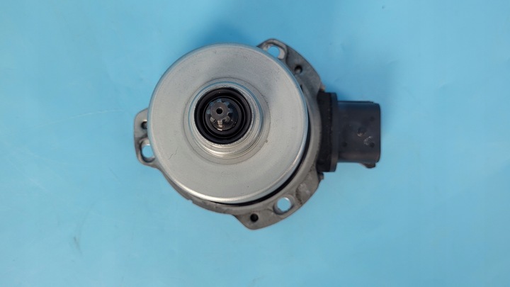 фото №10, Mercedes x247 glb 200 23r регулятор модуль коробки зчеплення a7009060400