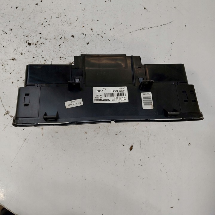 фото №10, Volkswagen vw golf 5 v 1,6fsi спідометр  прилади siemens 1k0920861l