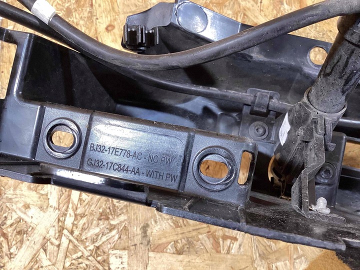 фото №8, Land rover range rover evoque l538 перед балка бампера передньої